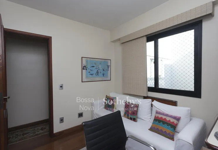 Quarto - Imagem 13