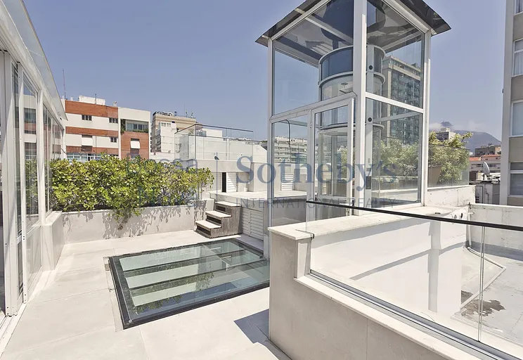 Elevador privativo - Imagem 3