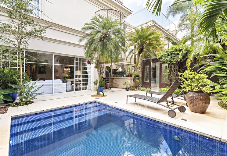 Piscina - Imagem 1