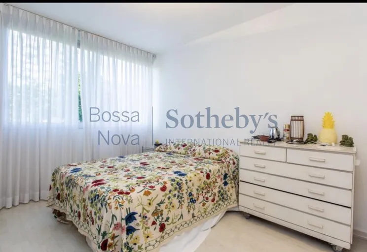 Quarto - Imagem 12
