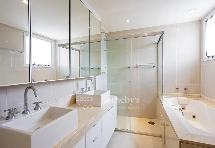 Banheiro da suíte máster - Imagem 29