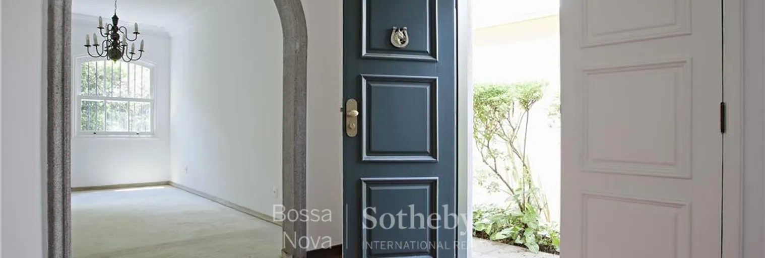 Hall - Imagem 3