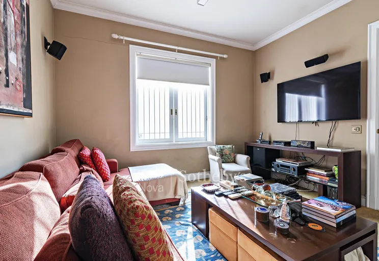 Sala íntima - Imagem 26