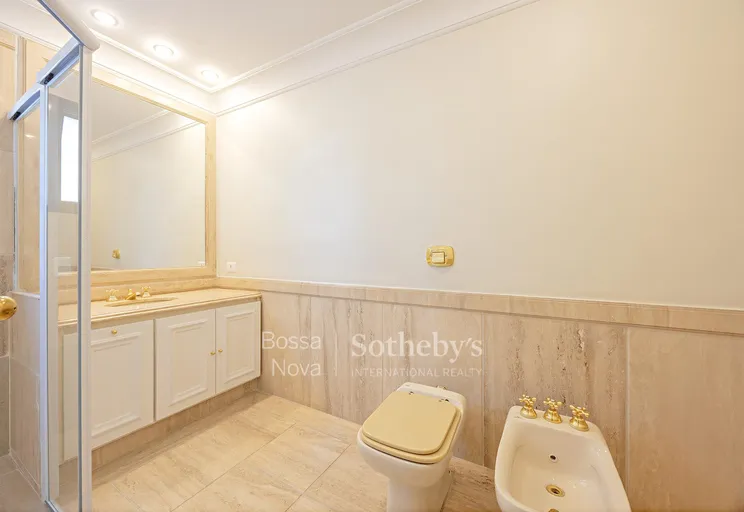 Banheiro da suíte máster - Imagem 34