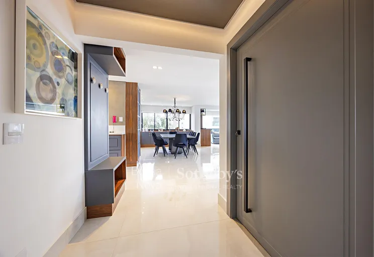 Hall - Imagem 13