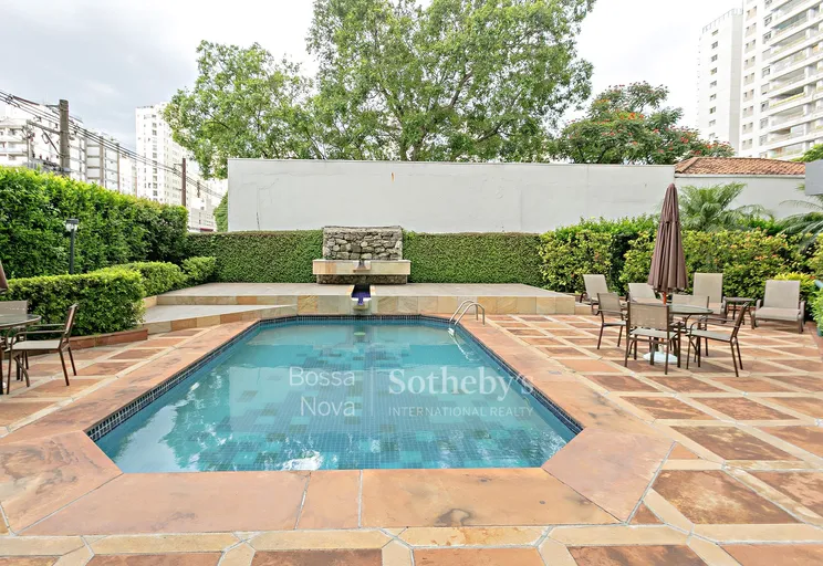 Piscina - Imagem 1