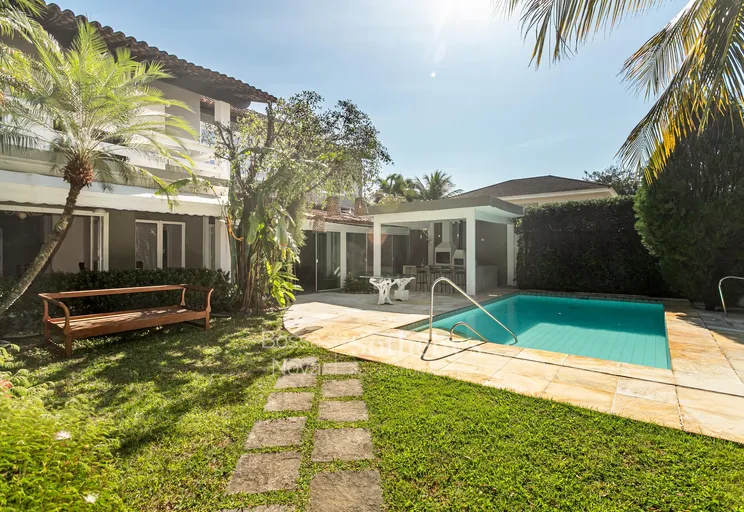 Piscina - Imagem 1