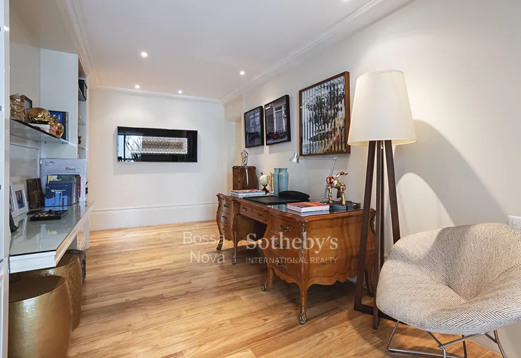 Sala íntima - Imagem 19