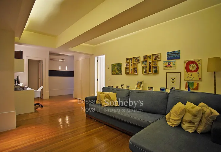 Sala íntima - Imagem 17