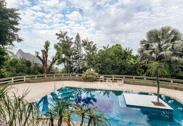 Piscina - Imagem 8