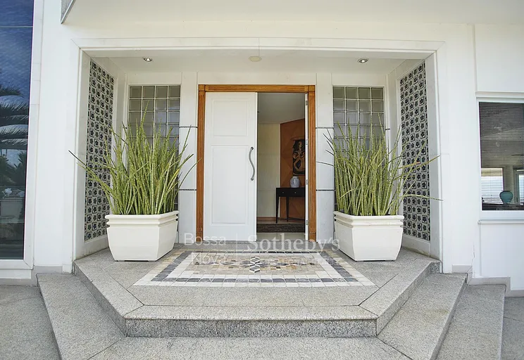 Fachada - Imagem 13