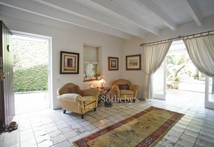 Sala íntima - Imagem 15