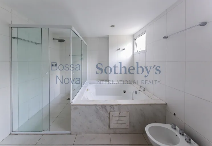 Banheiro da suíte máster - Imagem 22