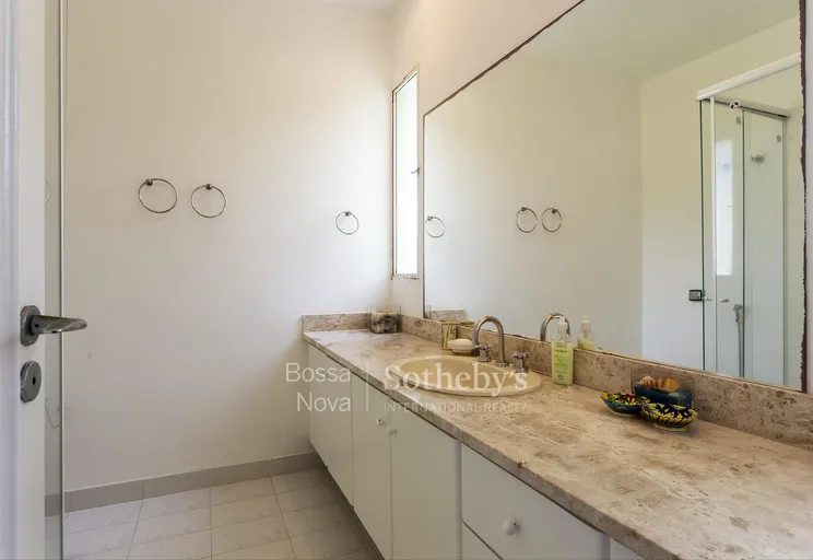 Banheiro da suíte 3 - Imagem 28