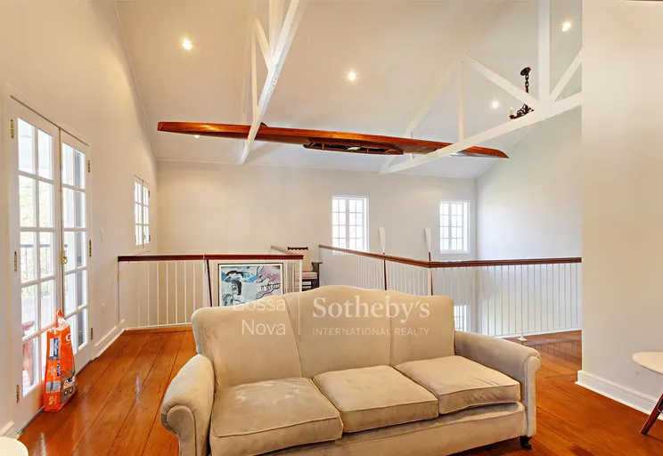 Sala íntima - Imagem 18