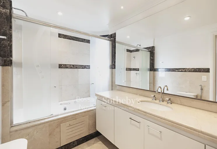 Banheiro da suíte máster - Imagem 29