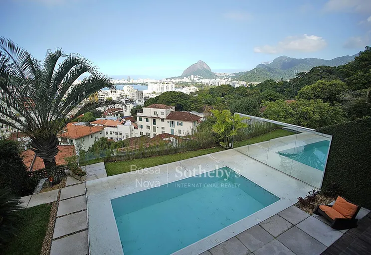 Piscina - Imagem 1