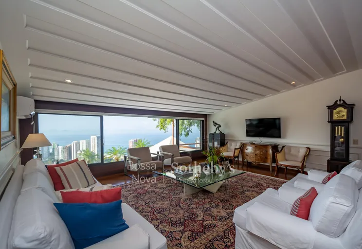 Sala íntima - Imagem 28