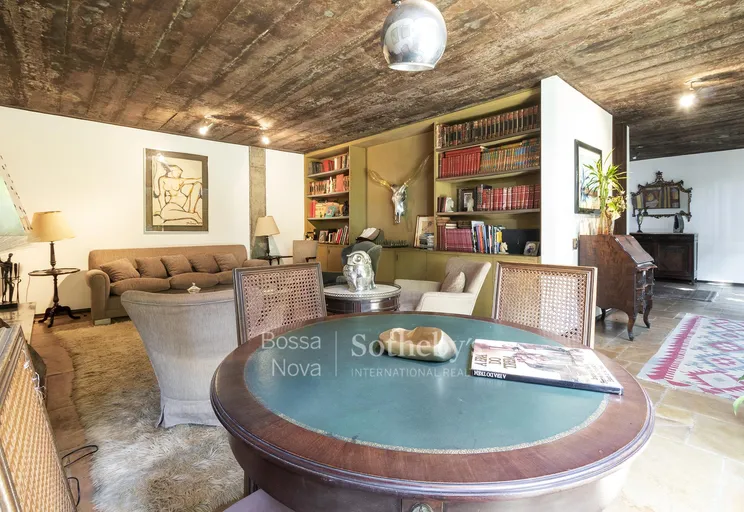 Elevador privativo - Imagem 24