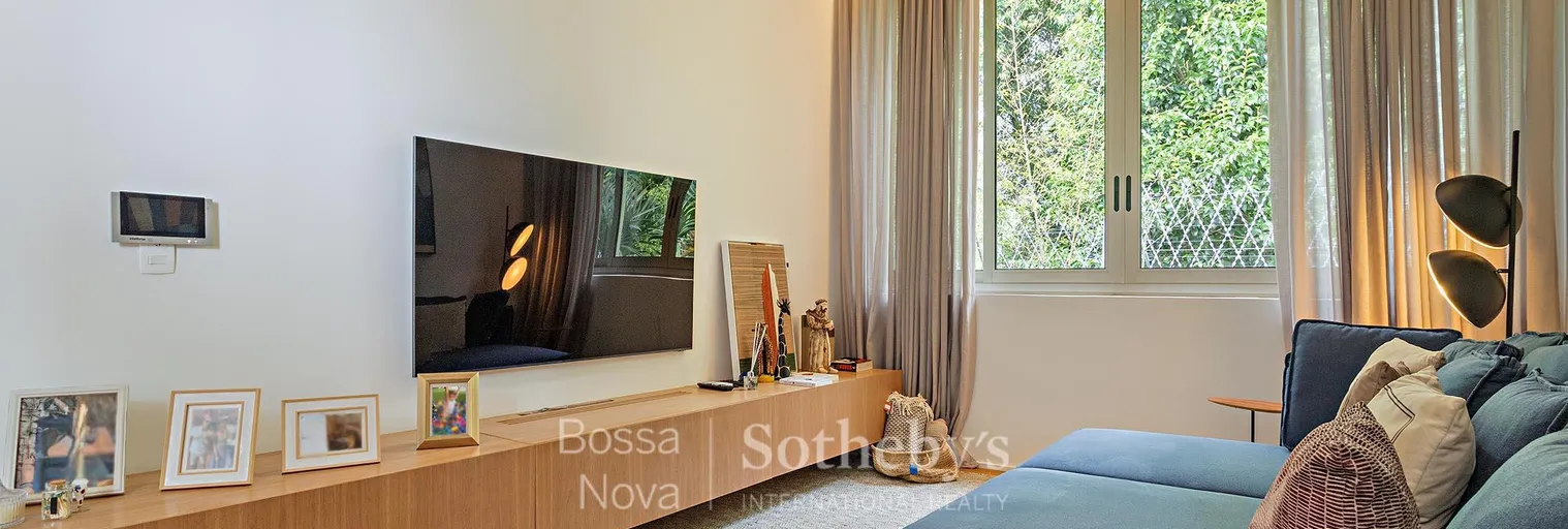 Sala íntima - Imagem 23