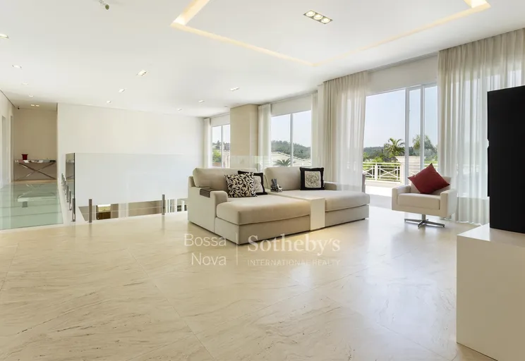 Sala íntima - Imagem 23
