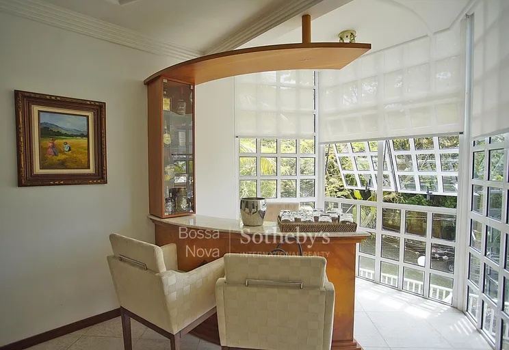Sala íntima - Imagem 5
