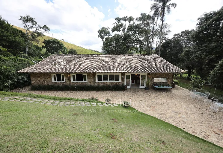 Fachada da casa - Imagem 27