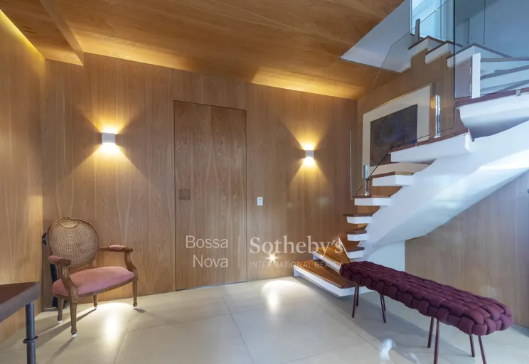 Hall - Imagem 6