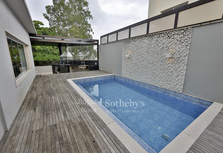 Piscina - Imagem 1
