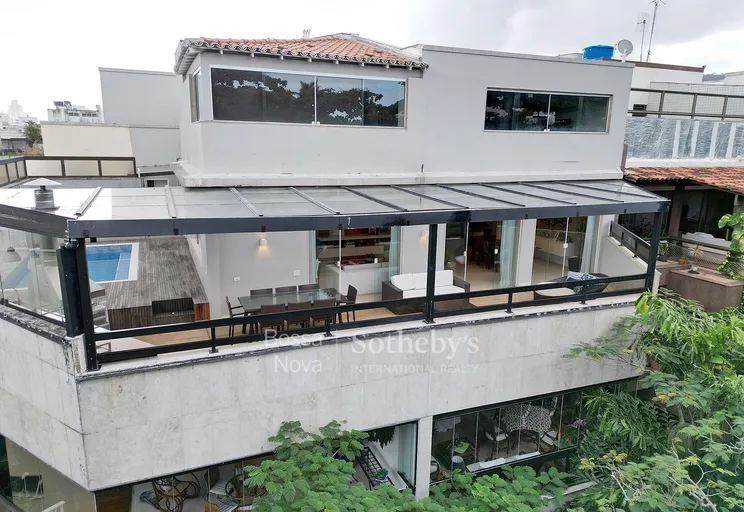 Fachada - Imagem 32