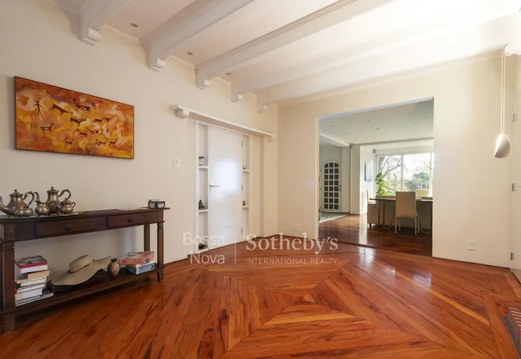 Sala íntima - Imagem 9