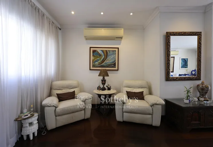 Sala íntima - Imagem 10