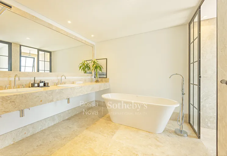 Banheiro da suíte máster - Imagem 23