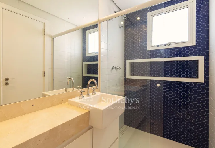 Banheiro da suíte 1 - Imagem 18