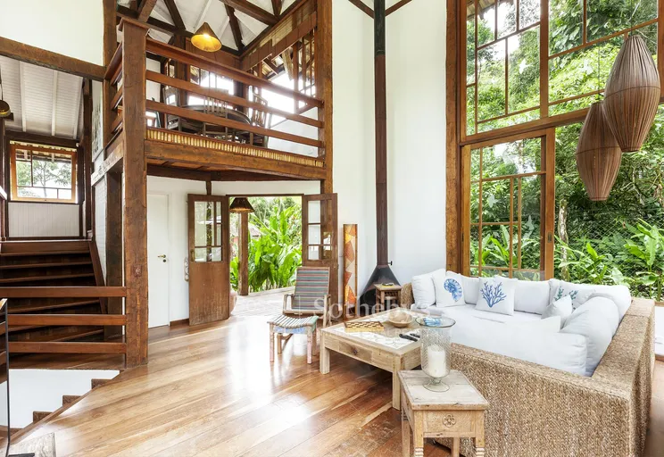 Pé direito duplo - Imagem 18