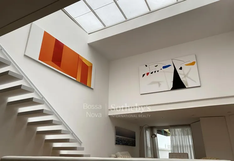 Pé direito duplo - Imagem 23