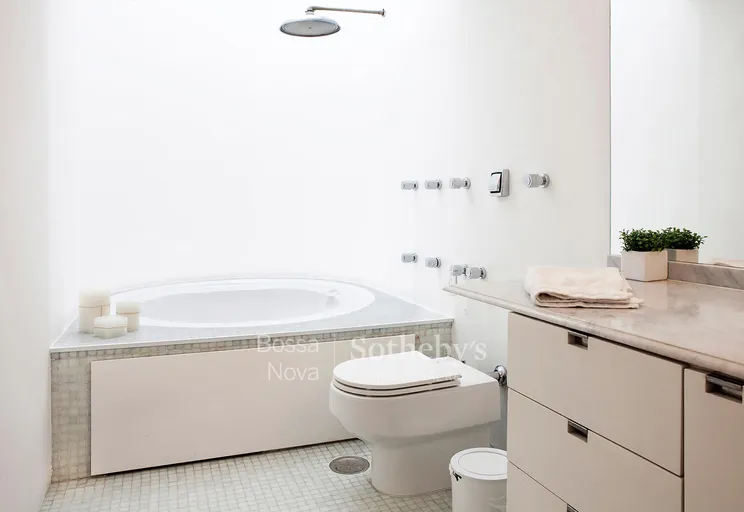 Banheiro da suíte máster - Imagem 15