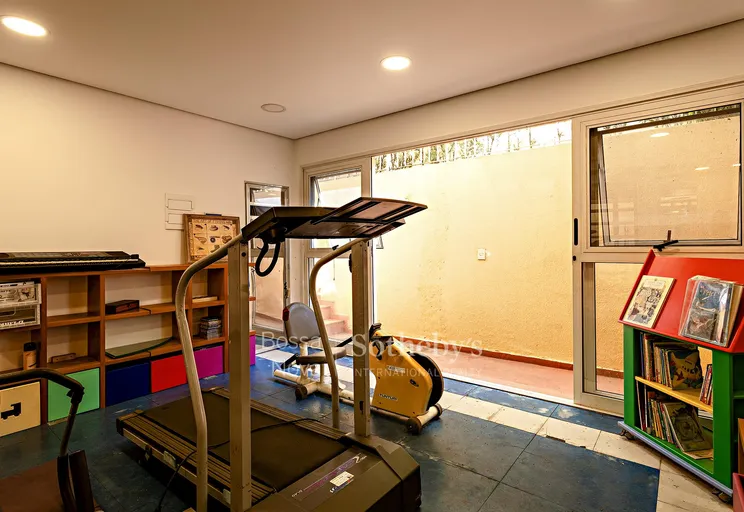 Academia de Ginástica - Imagem 37