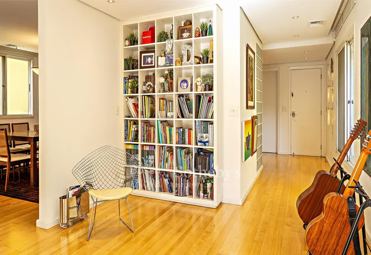 Hall - Imagem 2