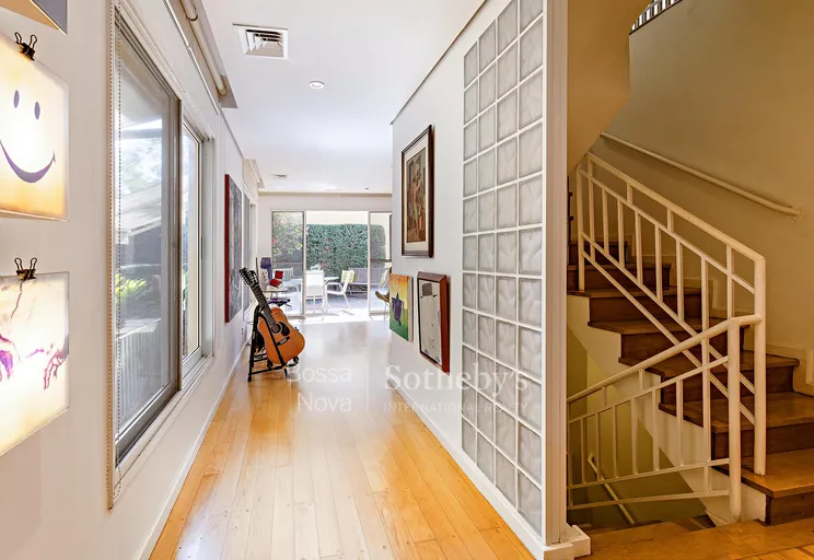 Hall - Imagem 3