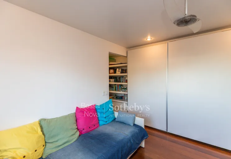 Quarto - Imagem 12