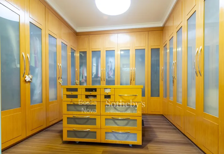 Cocheira para Cavalos - Imagem 37