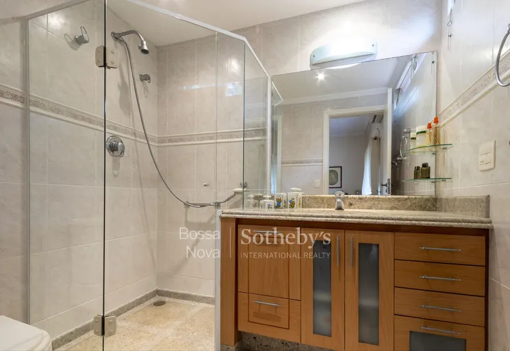 Banheiro da suíte 2 - Imagem 42