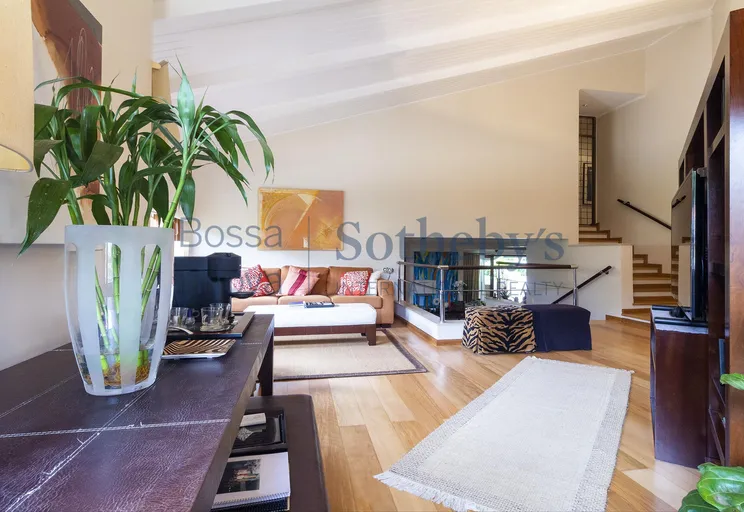 Sala íntima - Imagem 13