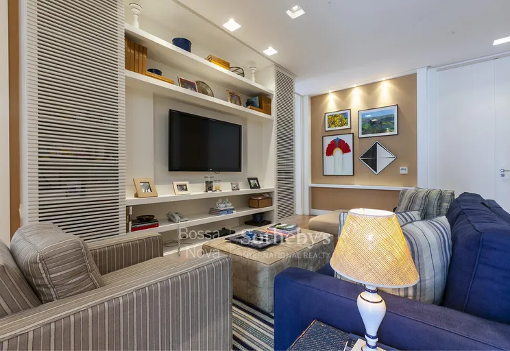 Sala íntima - Imagem 25