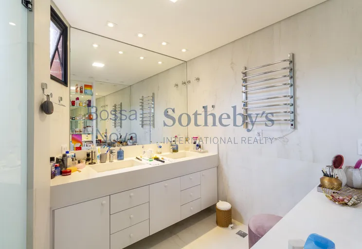 Banheiro da suíte 1 - Imagem 17