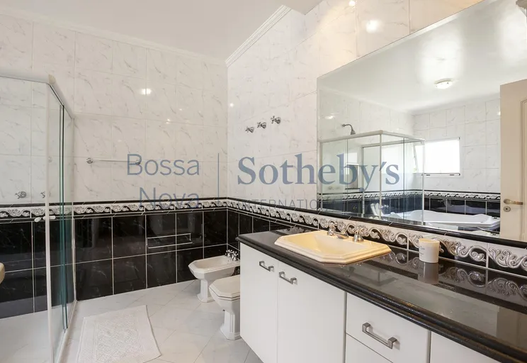 Banheiro da suíte 1 - Imagem 32