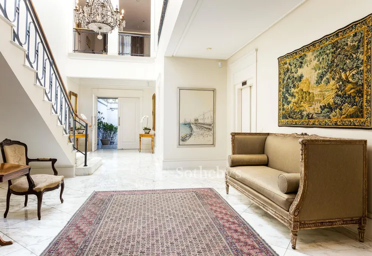Hall - Imagem 3