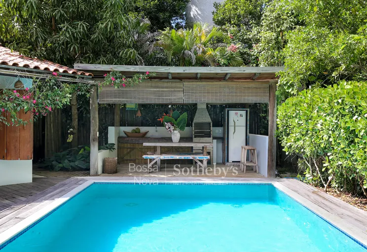 Piscina - Imagem 1