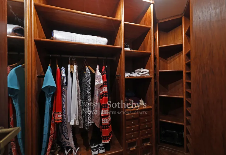 Closet - Imagem 57